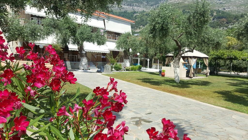 Holiday Villa Thassos Коініра Екстер'єр фото